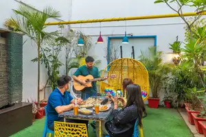 goSTOPS Delhi - Rooms & Dorms